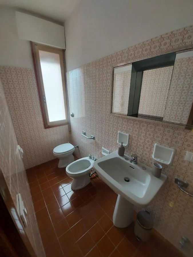Condominio Cismon Lido di Jesolo 0*,
