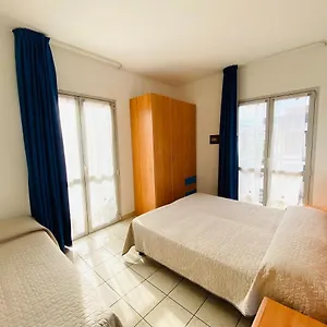 Augustus - Piazza Mazzini - Vicino Al Mare - Immobil Relax Jesolo